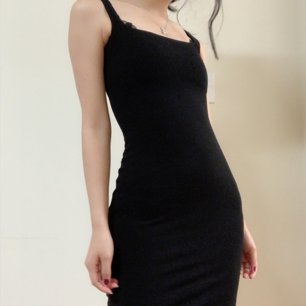 Body-con dress